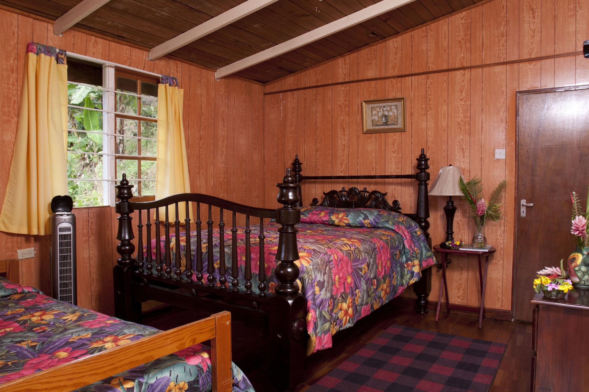 Forres Park Hotel 킹스톤 외부 사진